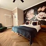 فندق Janssen Valkenburg aan de Geul