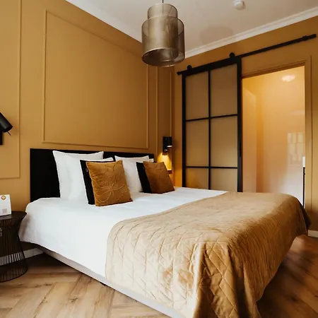 Janssen Hotel 3*