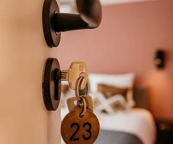 Janssen 3* 法尔肯堡